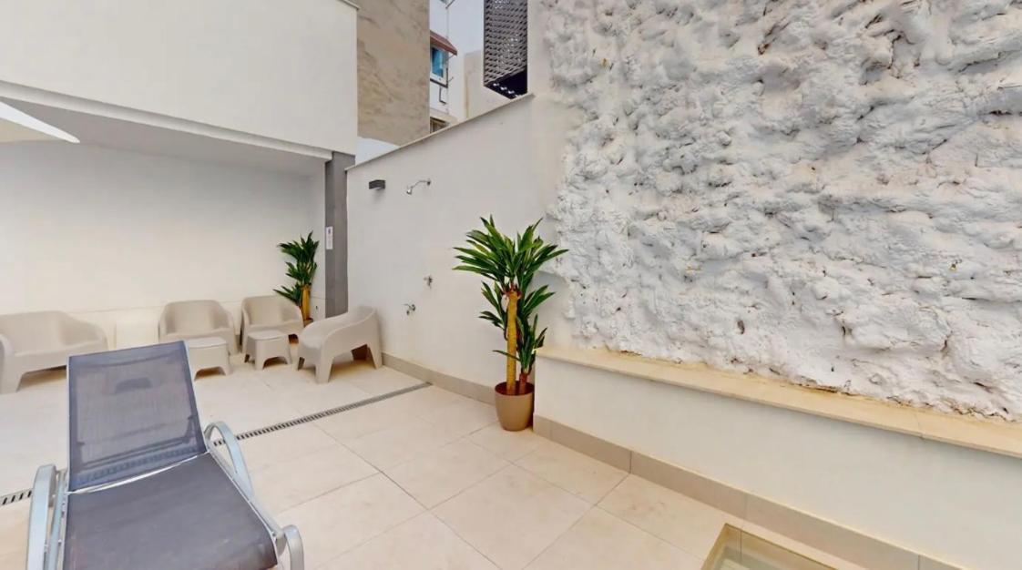 Apartamentos Breton 17 Suite Familiar Αλικάντε Εξωτερικό φωτογραφία